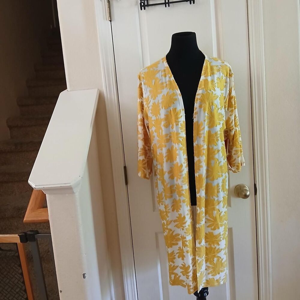 NWT Yellow/White Floral Open Front Cardigan Duster L Maternity Boho Feminine